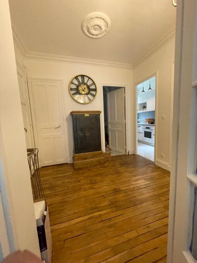 Appartamento Montmartre Sacre Coeur Parigi Esterno foto