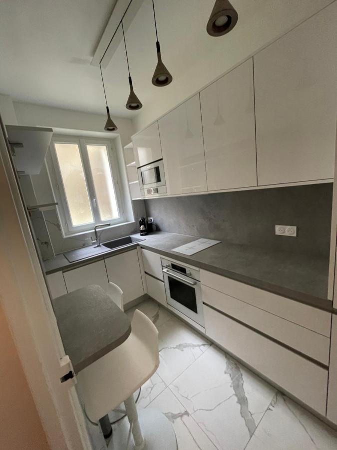 Appartamento Montmartre Sacre Coeur Parigi Esterno foto