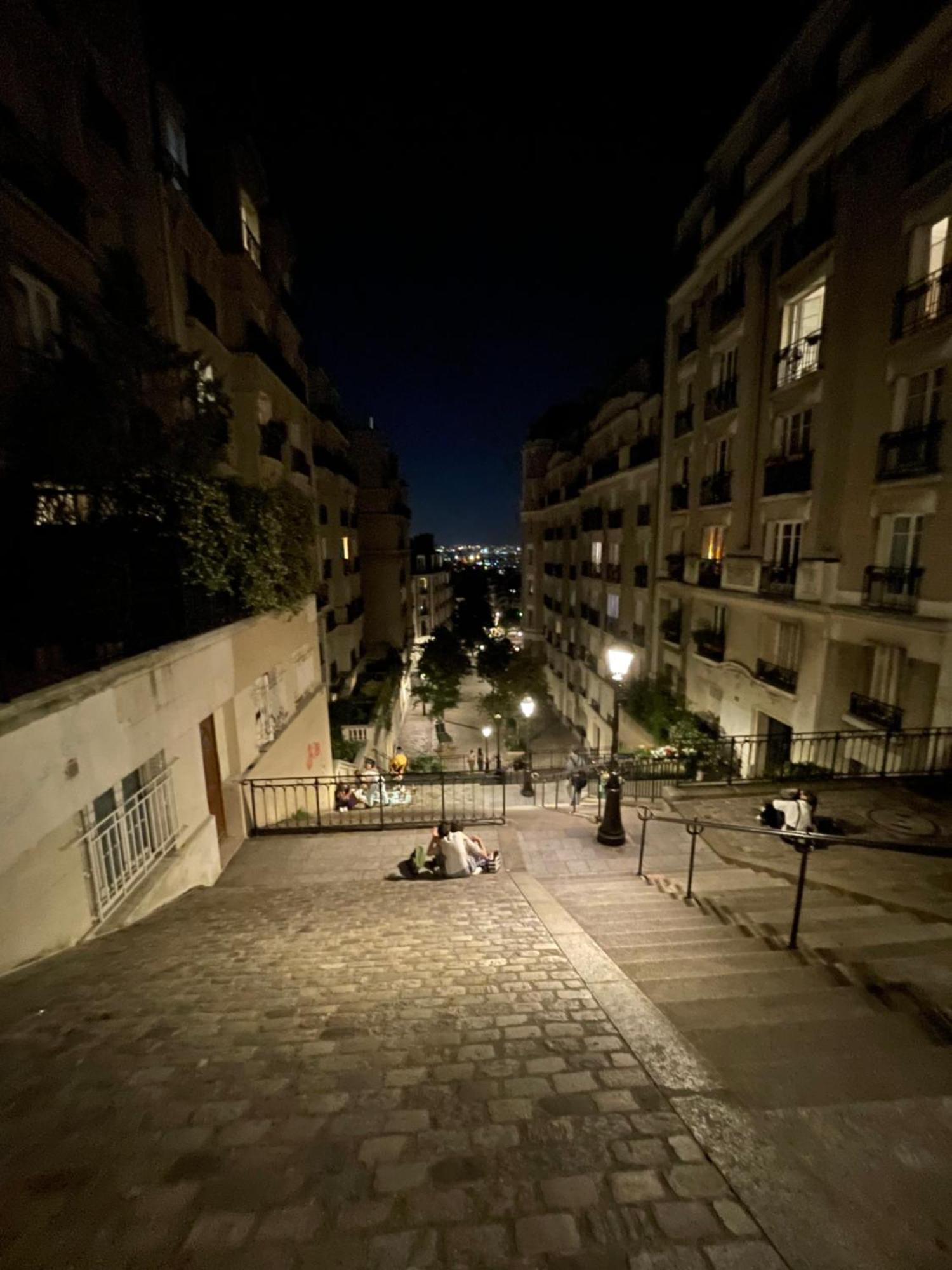 Appartamento Montmartre Sacre Coeur Parigi Esterno foto